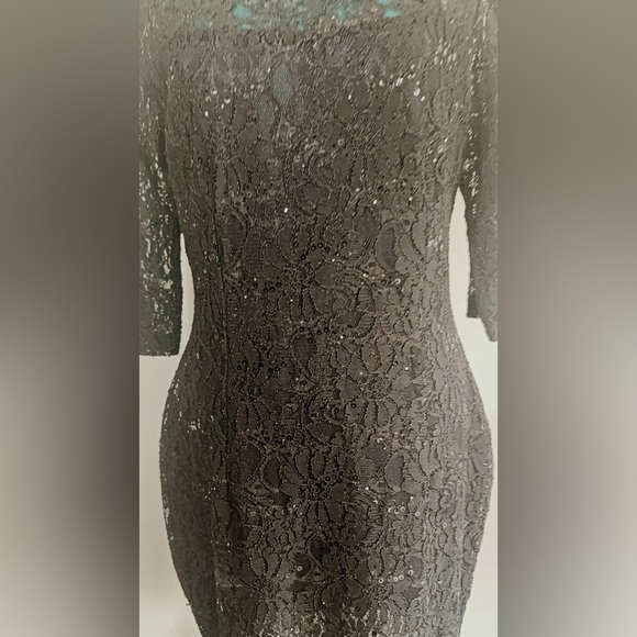Jennifer Lopez Glamorous Blk Lace & Sequin Dress with Dazzling Details - Size M - Picture 7 of 16